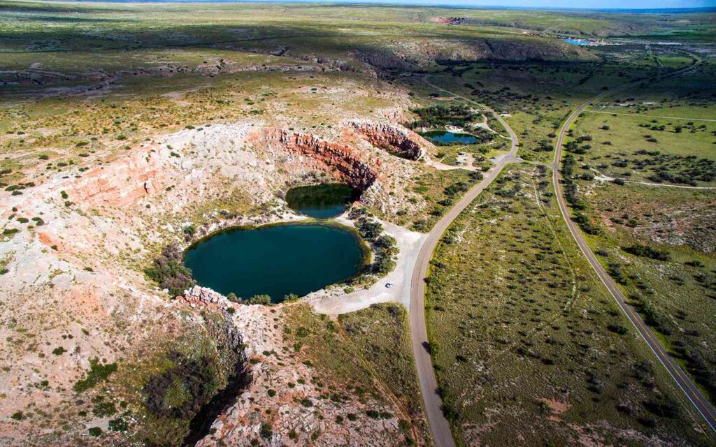 Bottomless Lakes State Park