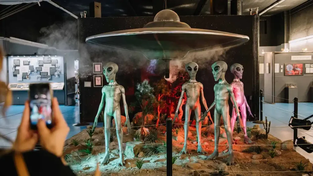 Roswell City UFO Museum and Alien Tourism Guide